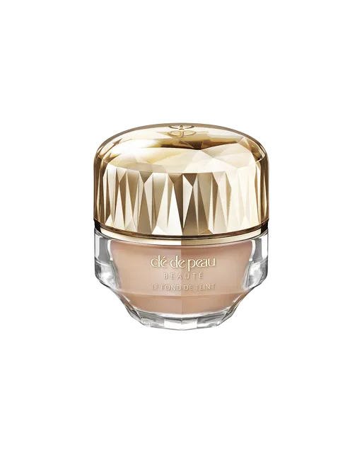 Cle de Peau The Foundation fondotinta Medium Beige SPF 25