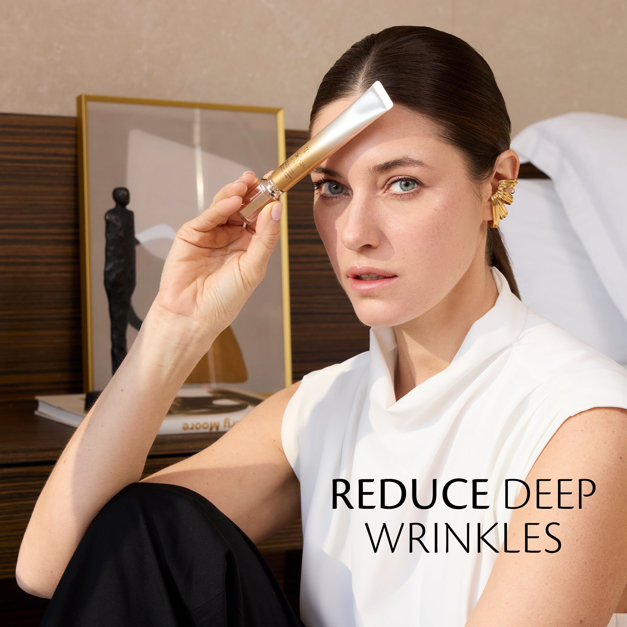Clé de Peau Beauté Wrinkle Smoothing Serum Supreme siero retinolo pro-ageing
