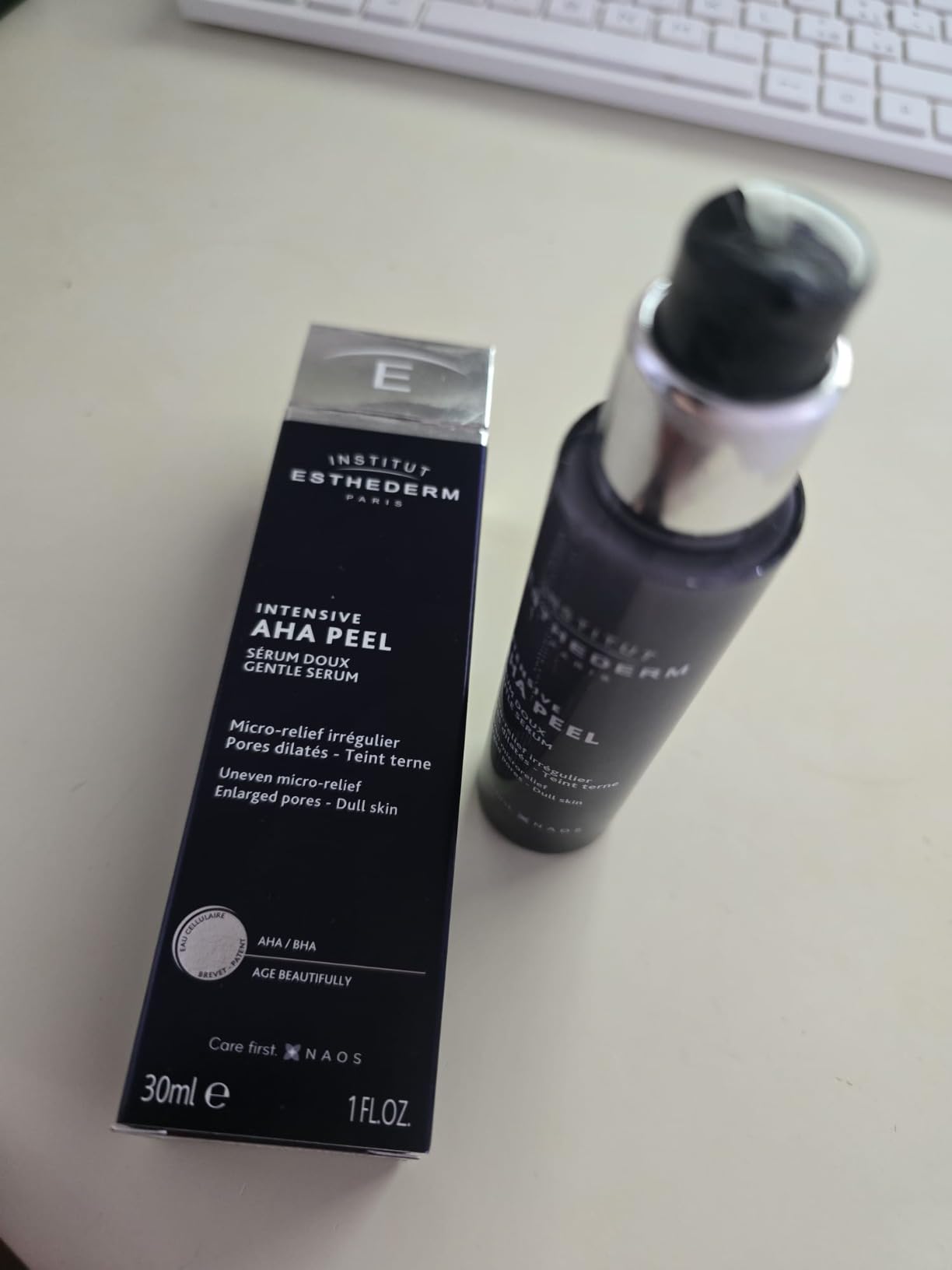 Institut Esthederm Intensive AHA Peel Siero 30ml Levigante
