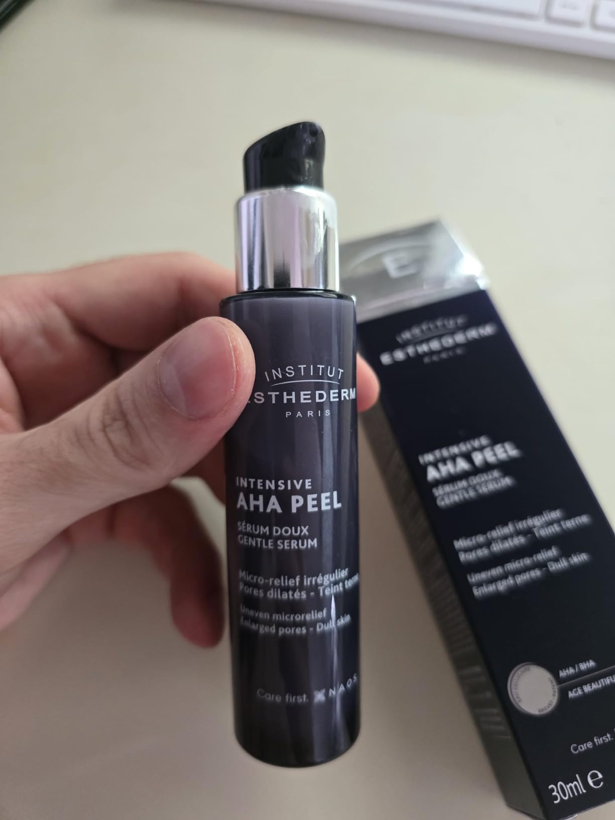 Institut Esthederm Intensive AHA Peel Siero 30ml Levigante