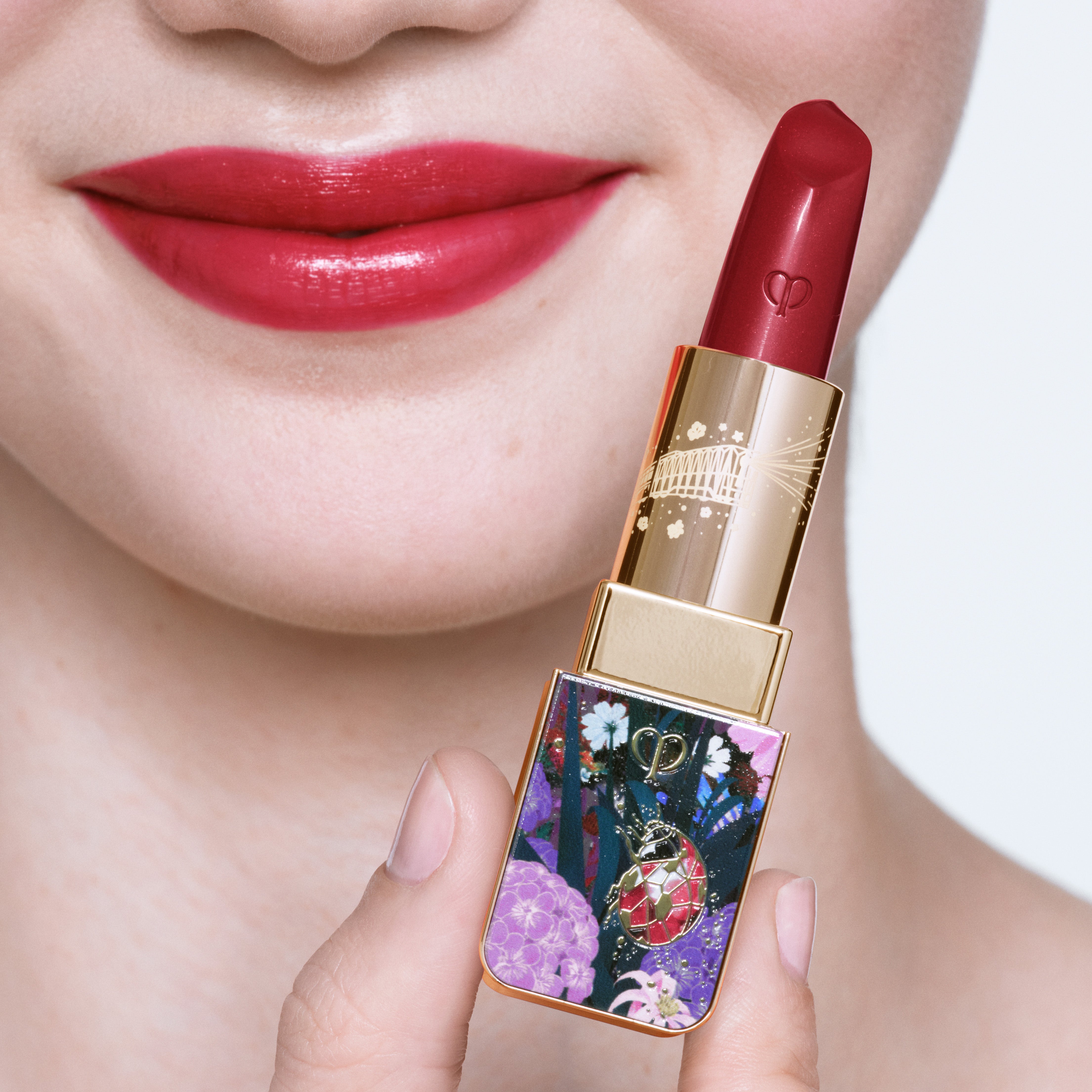 Clé de Peau Beauté Lipstick Rossetto Ruby's Spark luminoso